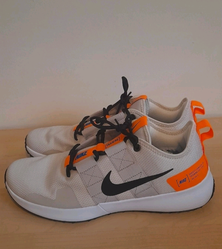 nike compete tr2